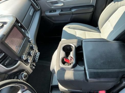 Used 2022 RAM 1500 Big Horn AWD/4WD image 23