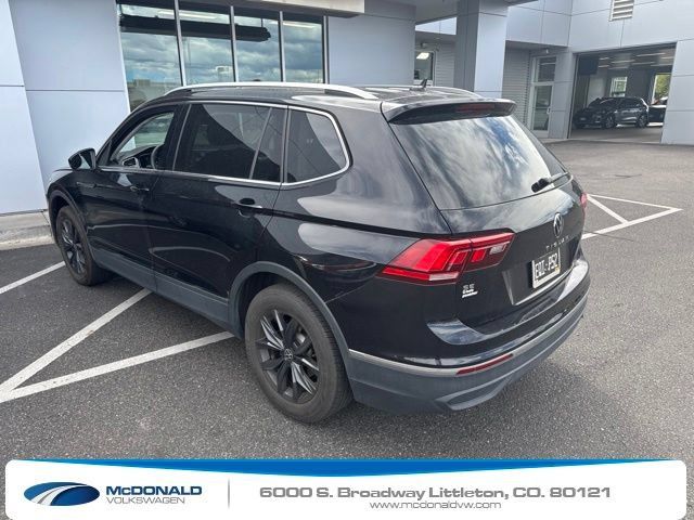 Certified 2024 Volkswagen Tiguan SE AWD/4WD image 2