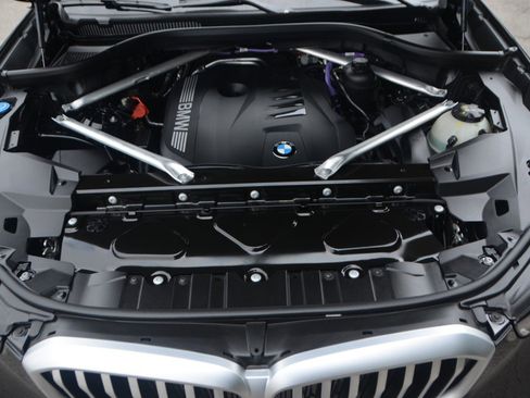 Used 2026 BMW X5 xDrive40i image 26