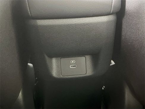 New 2025 Nissan Versa SV w/ Trunk Package image 15