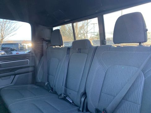 Used 2021 RAM 1500 Big Horn image 28