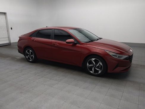Used 2023 Hyundai Elantra SEL w/ Convenience Package FWD image 11