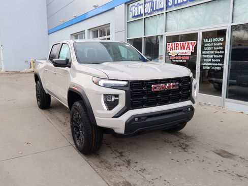 New 2026 GMC Canyon Elevation w/ Convenience Package AWD/4WD image 2
