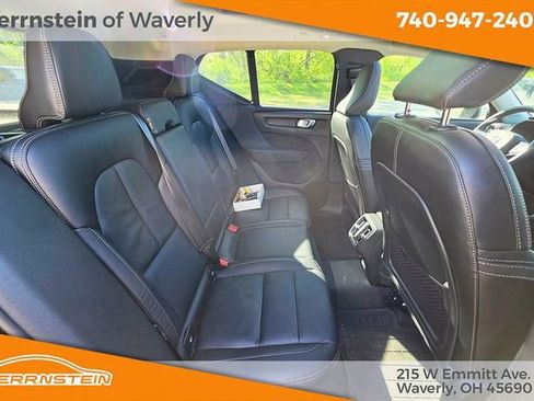 Used 2024 Volvo XC40 B5 Plus w/ Climate Package image 30