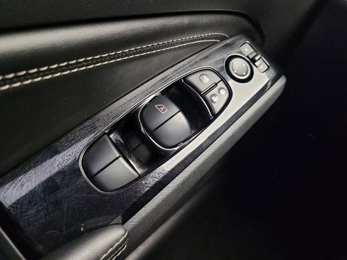 Used 2021 Nissan Altima 2.5 SV w/ SV Premium Package FWD image 27