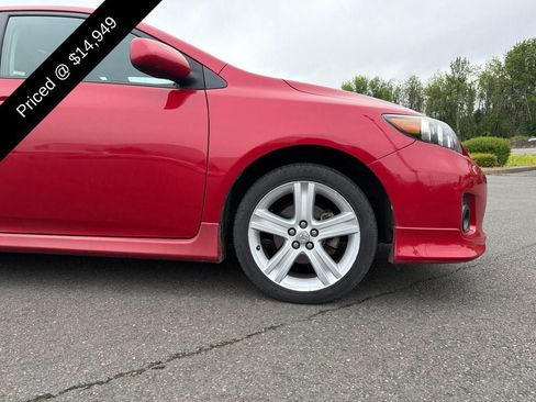 Used 2013 Toyota Corolla S w/ Premium Pkg FWD image 3