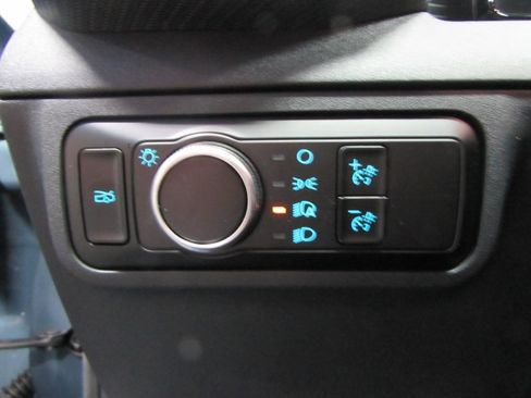 Used 2024 Ford Mustang image 20