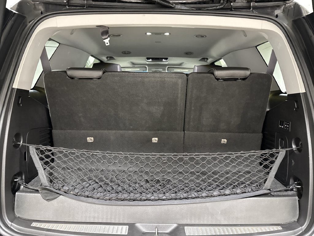 Used 2016 GMC Yukon Denali w/ Open Road Package AWD/4WD image 26