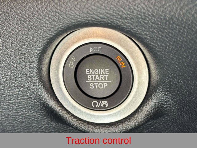 New 2027 Chrysler Pacifica Select AWD/4WD image 26