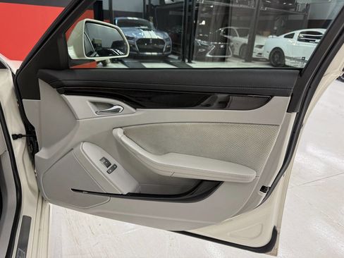 Used 2014 Cadillac CTS V w/ Wood Trim Package image 40