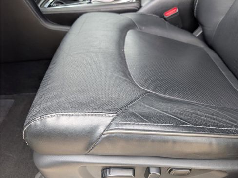 Used 2024 INFINITI QX80 Luxe RWD image 14
