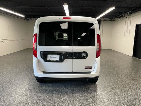 Used 2019 RAM ProMaster City Tradesman SLT FWD image 6