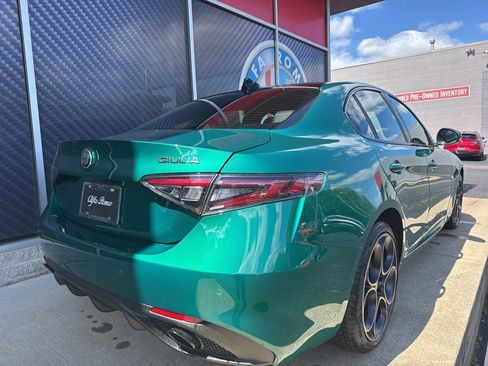 New 2025 Alfa Romeo Giulia Intensa w/ Driving Assist Package image 3