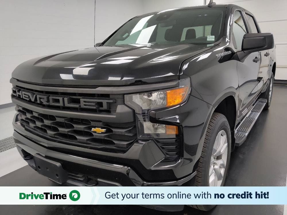 Used 2022 Chevrolet Silverado 1500 Custom AWD/4WD image 1