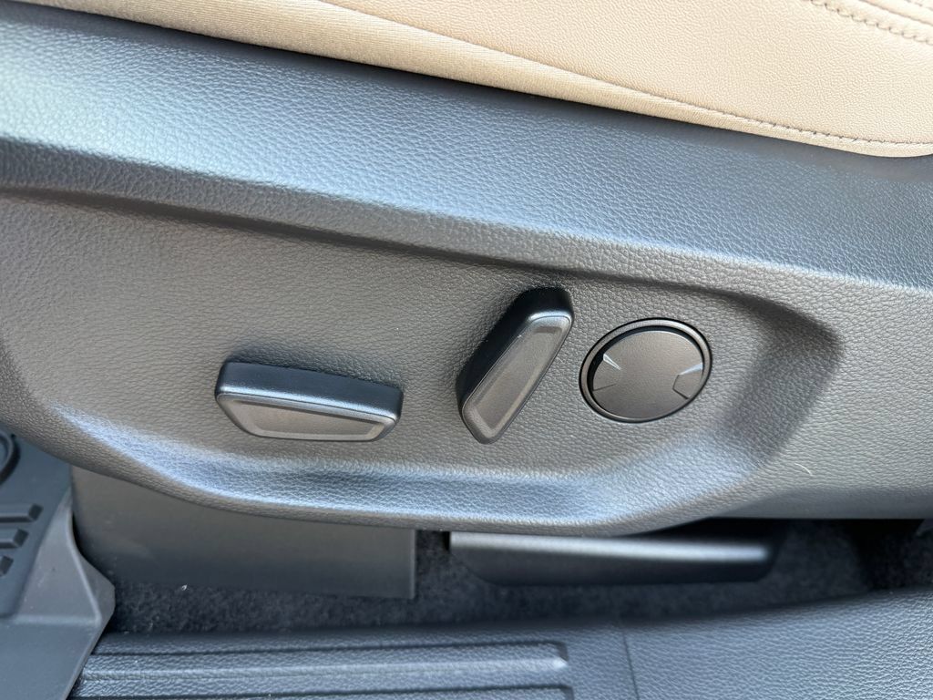 New 2026 Ford Ranger Lariat AWD/4WD image 19