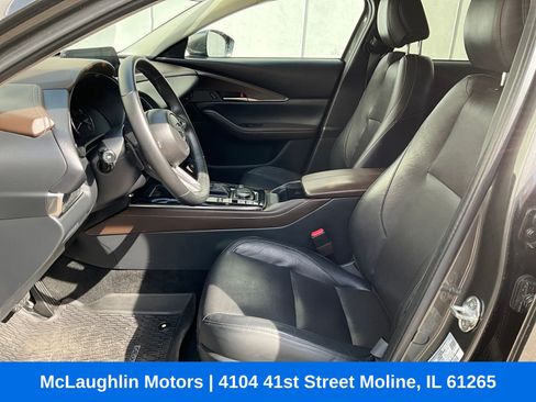 Used 2023 MAZDA CX-30 AWD 2.5 S w/ Premium Package image 2