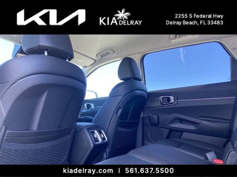 New 2026 Kia Sorento EX image 16