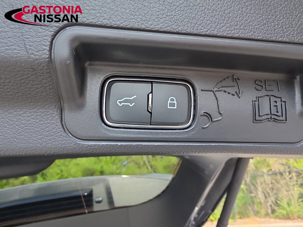 Used 2025 Ford Explorer ST-Line AWD/4WD image 39