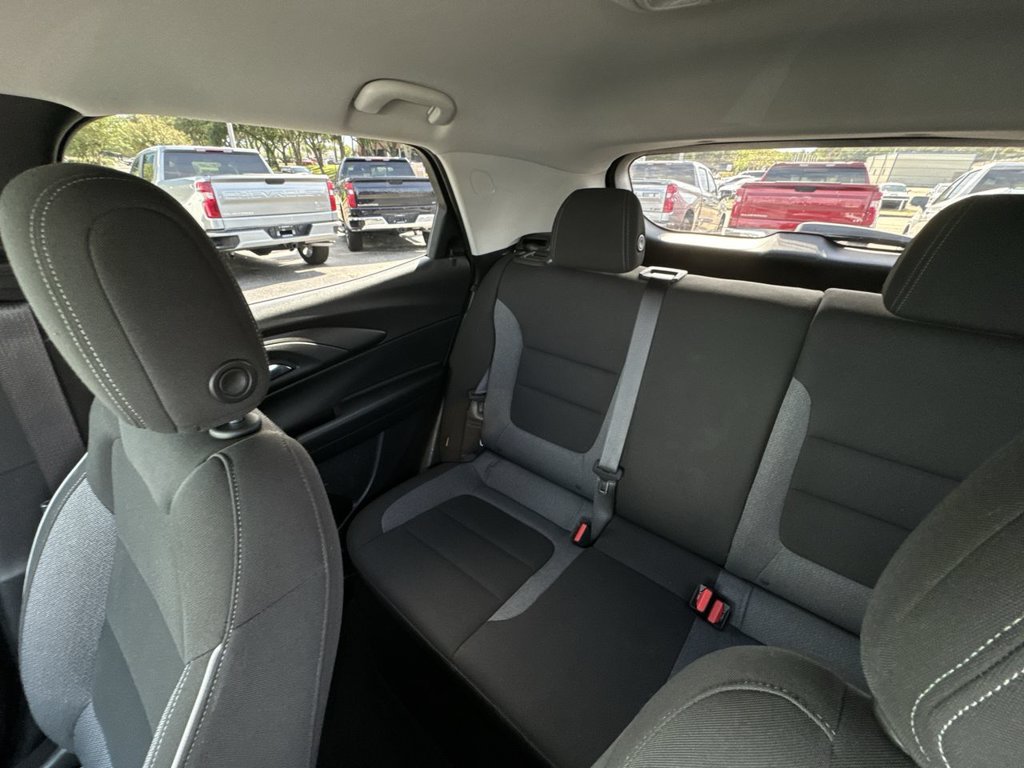 Certified 2021 Chevrolet TrailBlazer LT w/ Convenience Package FWD image 13