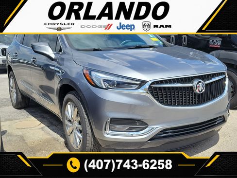 Used 2021 Buick Enclave Essence w/ Sound and Sites Package FWD image 1