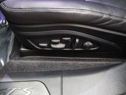 Certified 2022 Porsche Panamera GTS image 25