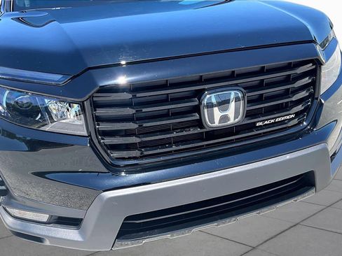 Used 2025 Honda Passport Black Edition image 30