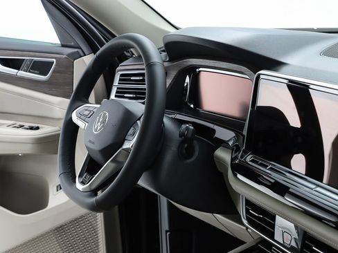 New 2026 Volkswagen Atlas SEL Premium R-Line image 74