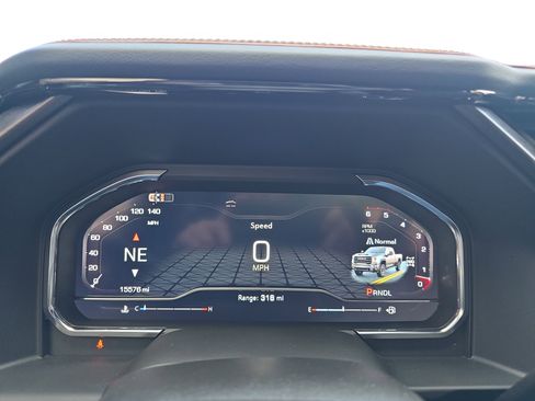 Used 2025 GMC Sierra 2500 AT4 image 25