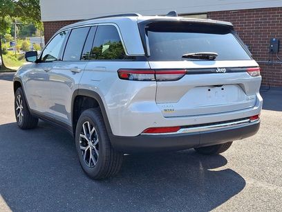 New 2025 Jeep Grand Cherokee Limited