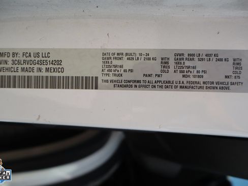 Used 2025 RAM ProMaster 2500 w/ Convenience Group FWD image 28