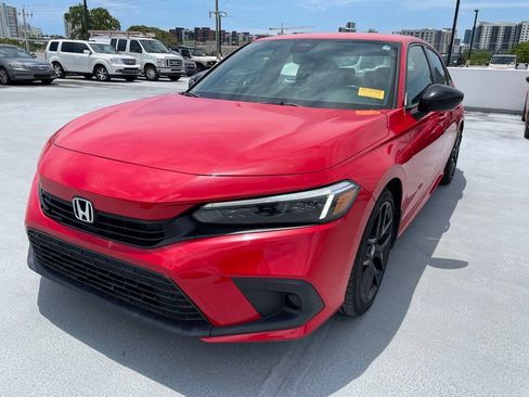 Used 2024 Honda Civic Sport image 1