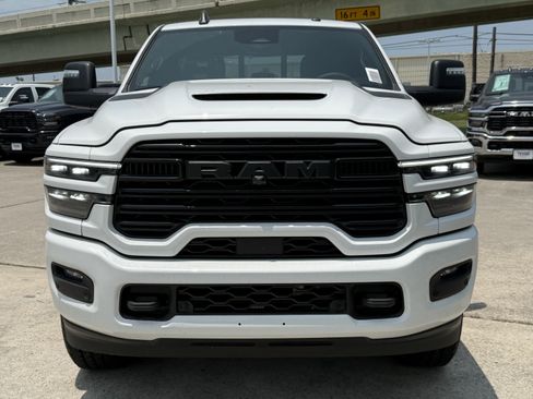 New 2026 RAM 2500 Laramie w/ Night Edition AWD/4WD image 7