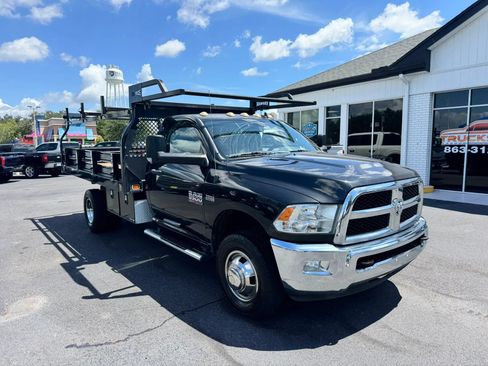 Used 2016 RAM 3500 SLT w/ Quick Order Package 27G SLT AWD/4WD image 2