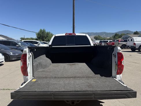 Used 2016 Toyota Tundra SR5 RWD image 18