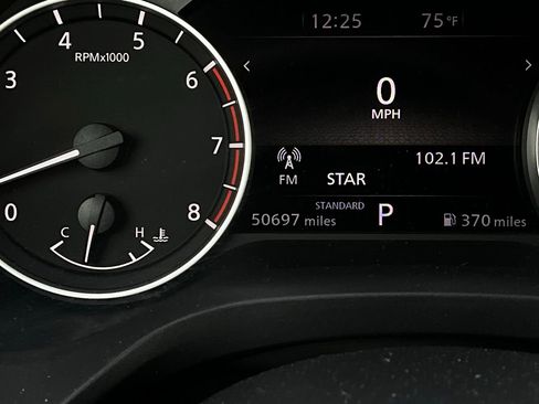 Used 2023 Nissan Rogue S image 37