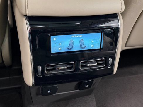 Used 2020 Lincoln Aviator Reserve w/ Equipment Group 202A AWD/4WD image 31