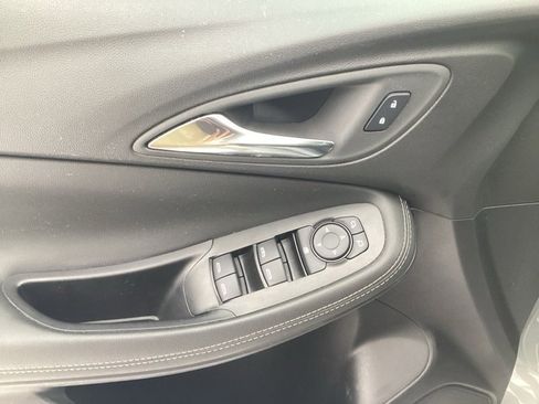 Certified 2023 Buick Encore GX Select image 18