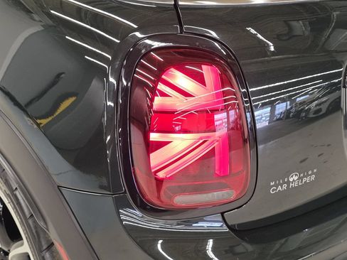 Used 2018 MINI Cooper John Cooper Works FWD image 52