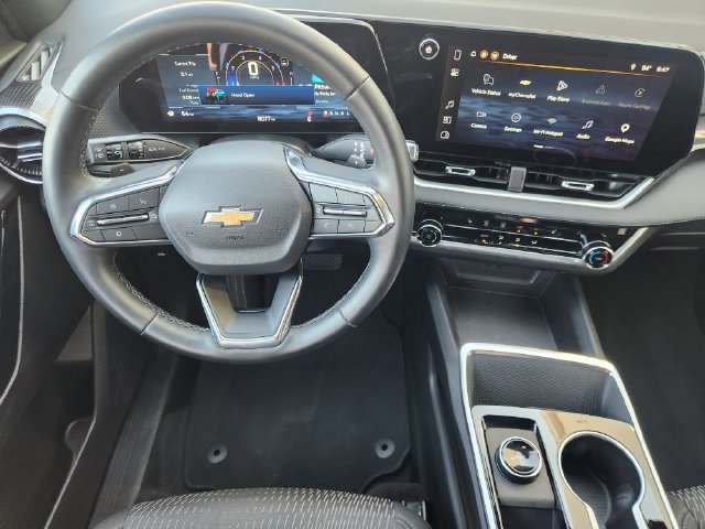 Used 2026 Chevrolet Equinox LT FWD image 28