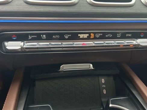 Used 2024 Mercedes-Benz GLE 350 4MATIC image 24