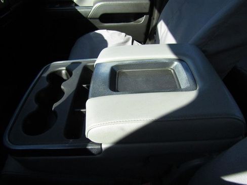 Used 2017 GMC Sierra 1500 4x4 Double Cab w/ Sierra Convenience Package image 22