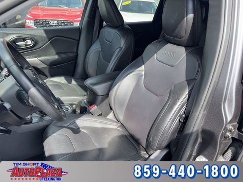 Used 2021 Jeep Cherokee Latitude Lux w/ Trailer Tow Group image 19