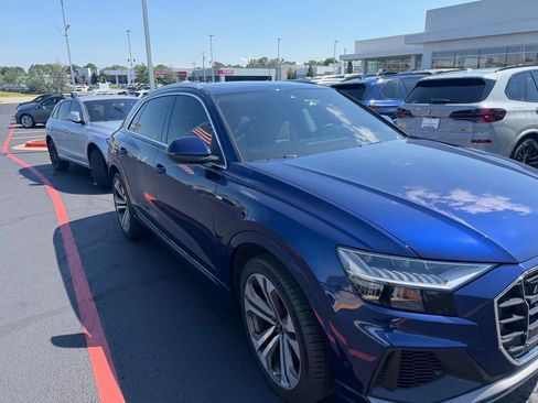 Used 2022 Audi Q8 Prestige AWD/4WD image 1