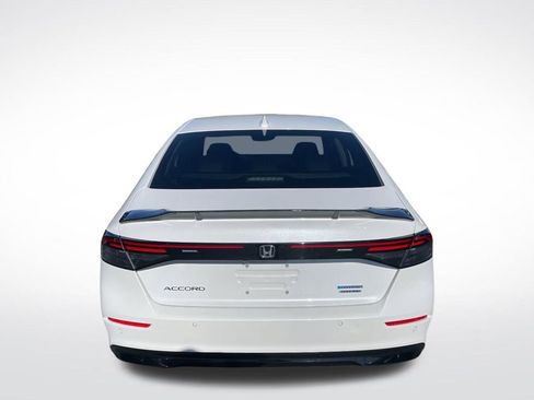 Used 2024 Honda Accord Touring image 9