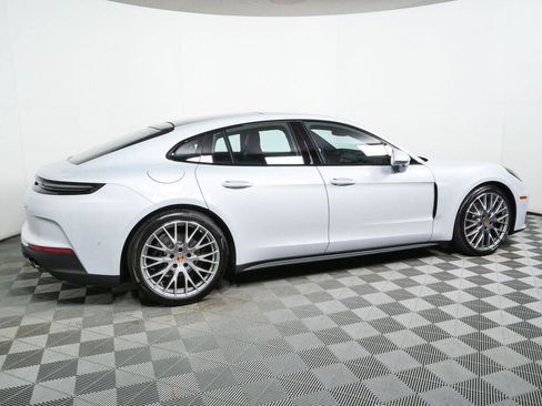 New 2026 Porsche Panamera image 29