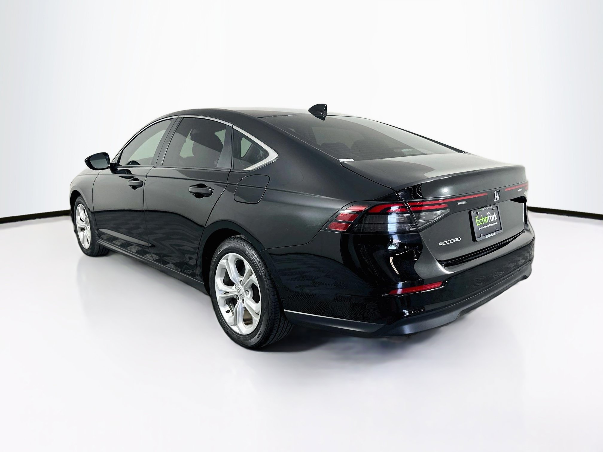 Used 2024 Honda Accord LX image 5