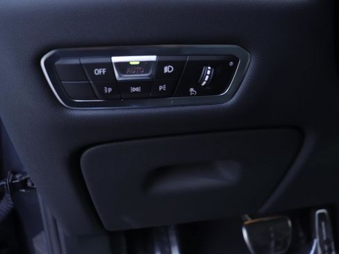 Used 2022 BMW X5 M50i w/ Executive Package image 27