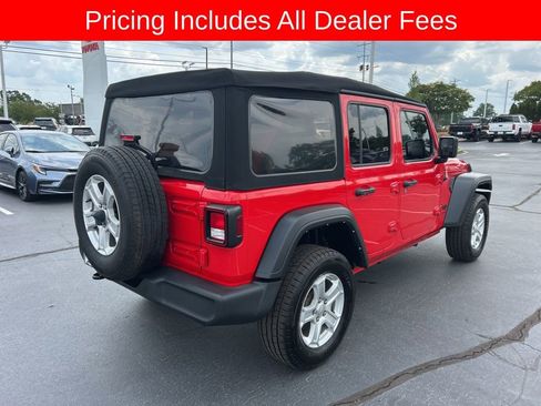 Used 2022 Jeep Wrangler Unlimited Sport AWD/4WD image 18