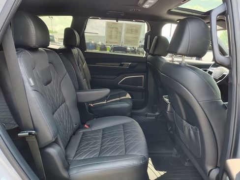 Used 2023 Kia Telluride EX X-Line AWD/4WD image 18