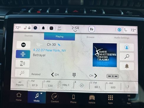 Used 2024 Jeep Grand Cherokee Trailhawk w/ Luxury Tech Group III image 22